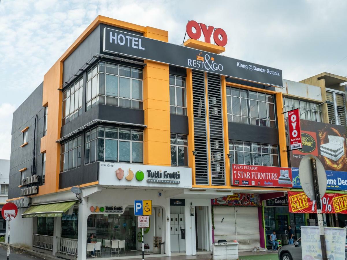 Oyo 1167 Rest And Go Hotel Кланг Екстер'єр фото